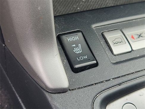 Used 2017 Subaru Forester 2.5i Premium image 26