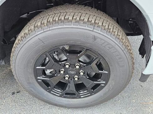 New 2025 Ford F150 Lightning XLT AWD/4WD image 23