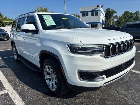 Used 2022 Jeep Wagoneer Series II AWD/4WD image 1