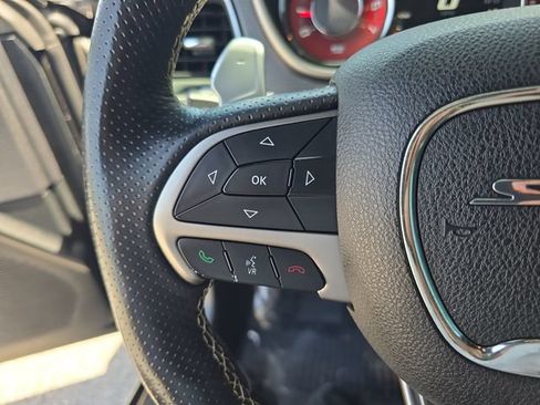 Used 2017 Dodge Challenger SRT Hellcat RWD image 22