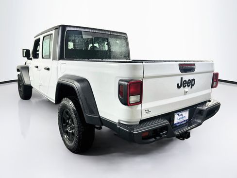 Used 2023 Jeep Gladiator Sport w/ Trailer Tow Package AWD/4WD image 7
