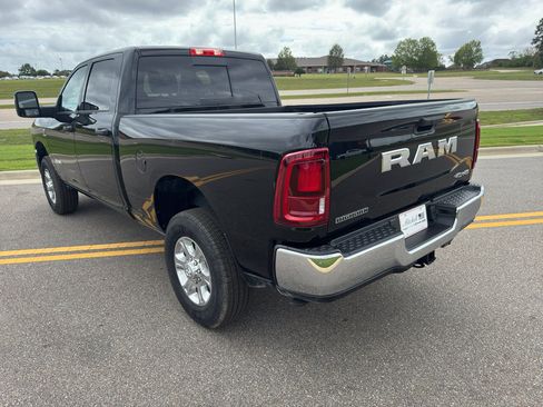 New 2026 RAM 2500 Big Horn AWD/4WD image 9