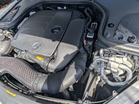 Used 2021 Mercedes-Benz E 350 Sedan image 22