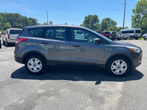 Used 2013 Ford Escape S FWD image 5