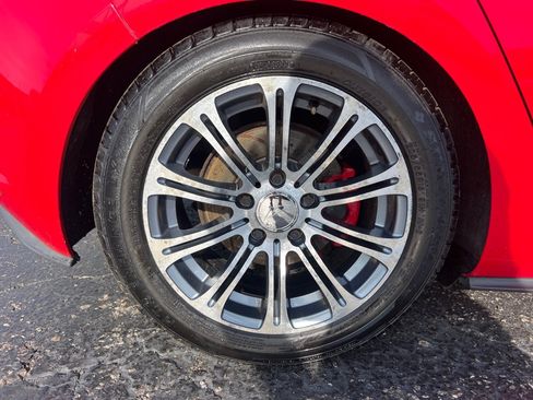 Used 2016 Volkswagen GTI S FWD image 41