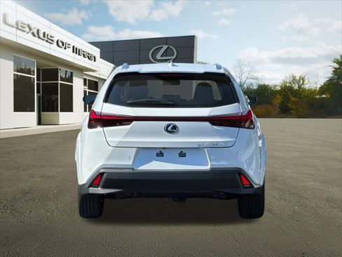 New 2026 Lexus UX 300h AWD image 10