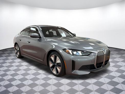 Used 2026 BMW i4 xDrive40i w/ Premium Package AWD/4WD image 7
