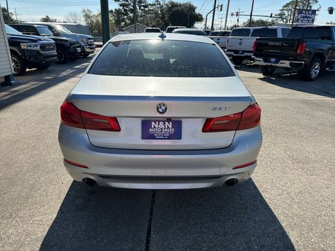 Used 2019 BMW 530i w/ Convenience Package image 7