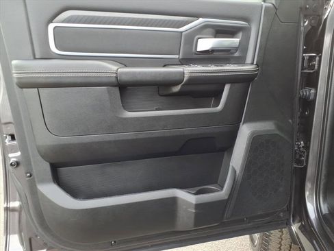 Used 2025 RAM 2500 Big Horn image 11