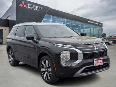 New 2025 Mitsubishi Outlander SEL