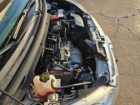 Used 2015 Chevrolet Spark LT image 39