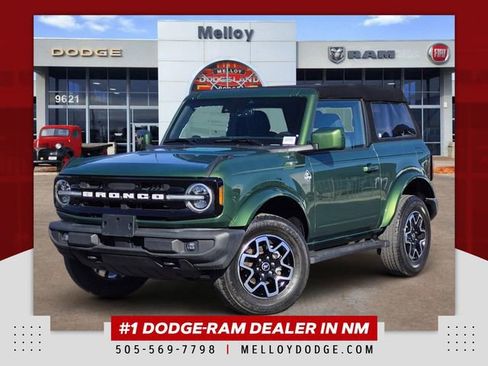 Used 2023 Ford Bronco Outer Banks AWD/4WD image 1