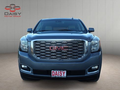 Used 2018 GMC Yukon XL Denali w/ Open Road Package image 2
