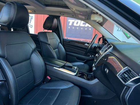 Used 2015 Mercedes-Benz ML 350 4MATIC image 31