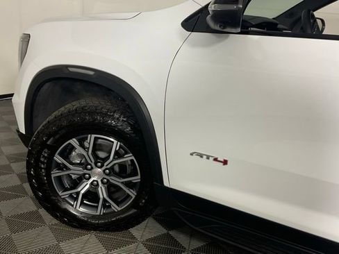 Used 2025 GMC Acadia AT4 AWD/4WD image 38
