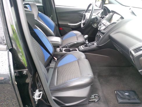Used 2013 Ford Focus ST FWD image 14