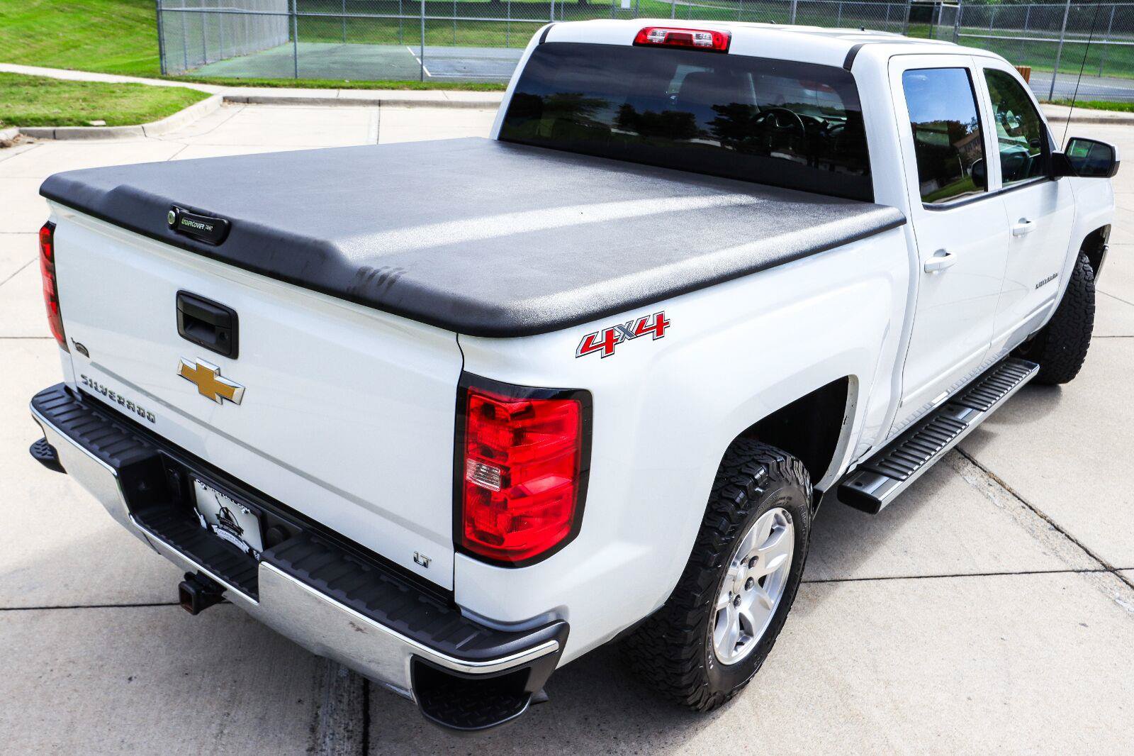 Used 2017 Chevrolet Silverado 1500 LT w/ All Star Edition AWD/4WD image 15