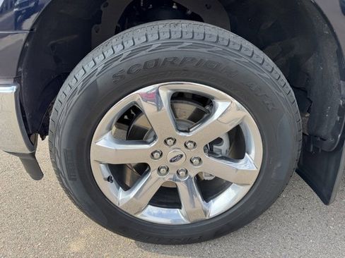 Used 2023 Ford F150 Lariat image 12