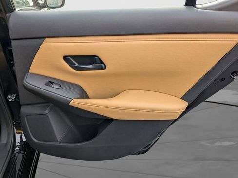 New 2025 Nissan Sentra SV w/ SV Premium Package FWD image 30