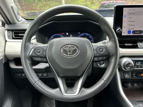 Used 2023 Toyota RAV4 Limited AWD/4WD image 8