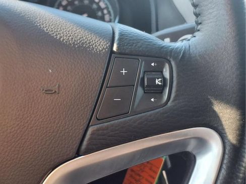 Used 2015 Chevrolet Captiva Sport LT w/ Convenience Package FWD image 12