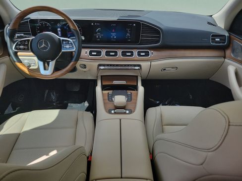 Used 2022 Mercedes-Benz GLS 450 4MATIC image 12