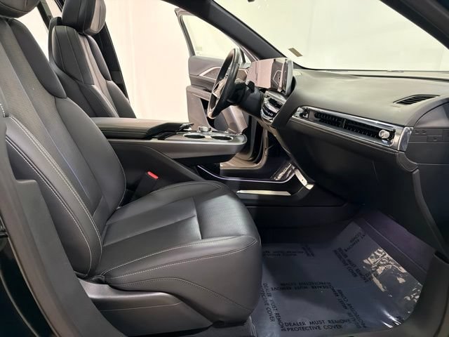 Used 2024 Cadillac Lyriq Luxury RWD image 25
