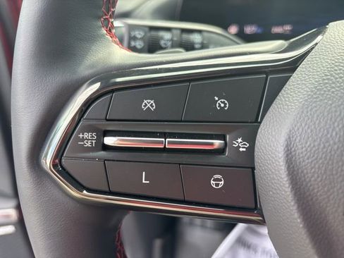 Used 2024 Chevrolet Traverse RS w/ LPO, Floor Liner Package image 30