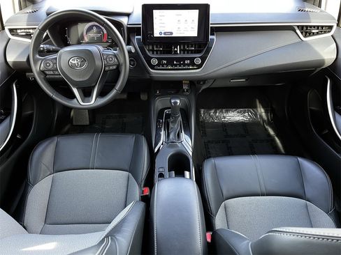 Used 2023 Toyota Corolla XSE image 9