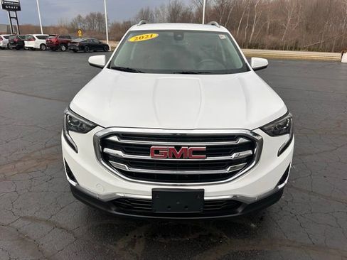 Used 2021 GMC Terrain SLT image 8