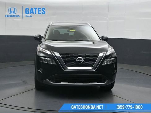 Used 2023 Nissan Rogue SL AWD/4WD image 5