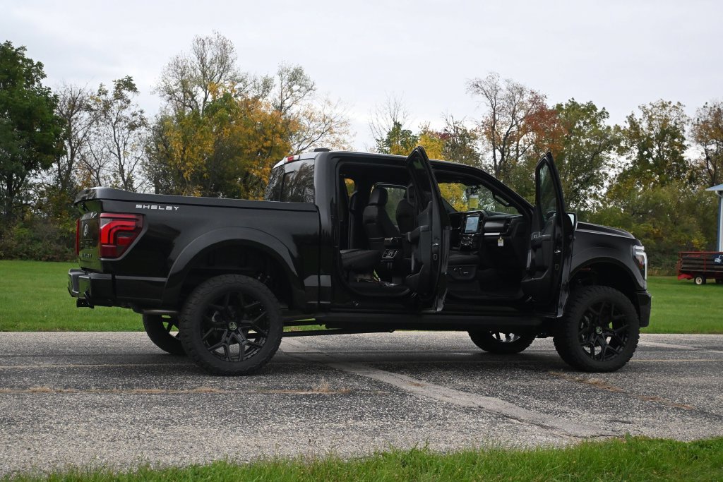 New 2025 Ford F150 Lariat w/ Equipment Group 502A High AWD/4WD image 12