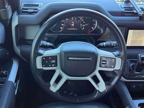 Used 2023 Land Rover Defender 110 S image 15