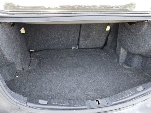 Used 2019 Ford Fusion SE w/ Equipment Group 151A image 6