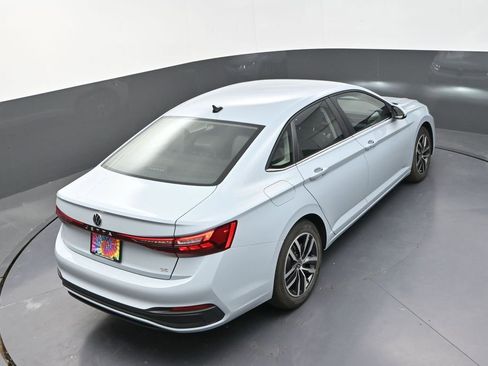New 2025 Volkswagen Jetta SE image 17