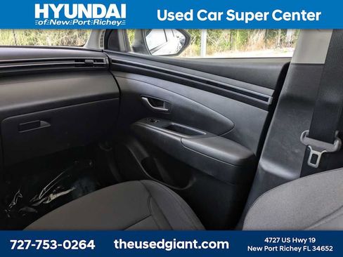 Used 2024 Hyundai Tucson SE FWD image 17