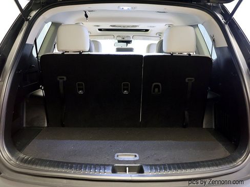 Used 2020 Kia Telluride S w/ S 8 Passenger Seating Package AWD/4WD image 30