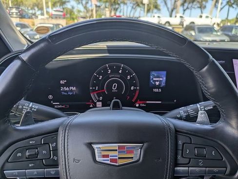 Certified 2023 Cadillac Escalade V w/ LPO, ONYX Package image 32