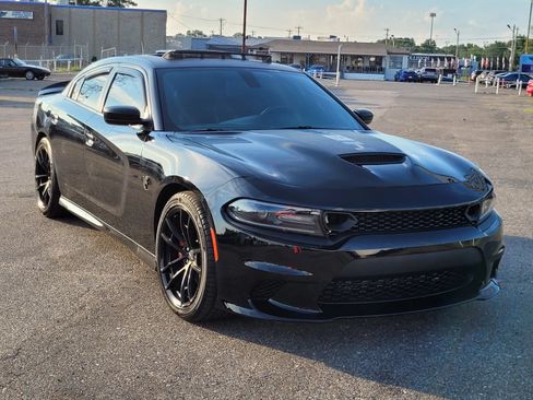 Used 2019 Dodge Charger Scat Pack w/ Daytona Edition Group RWD image 14