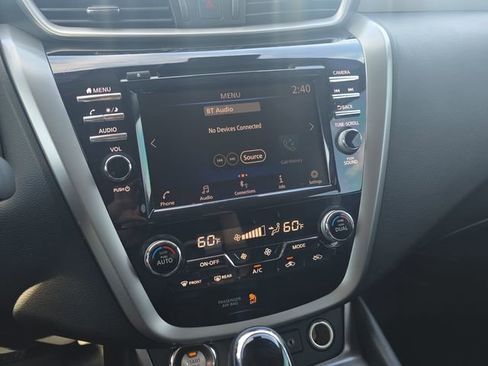 Used 2020 Nissan Murano SV image 19