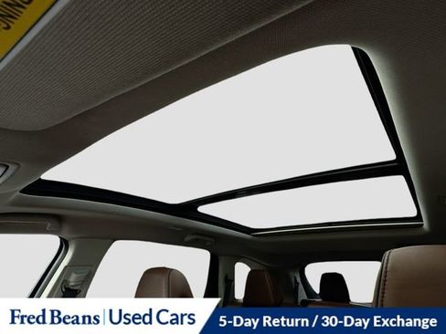 Used 2023 Acura MDX SH-AWD w/ Advance Package image 29