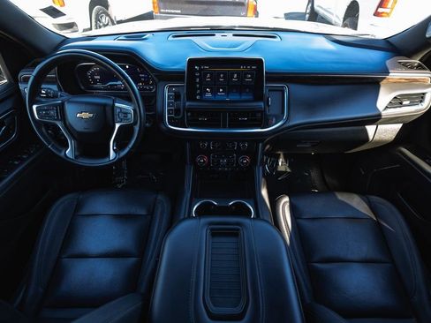 Used 2023 Chevrolet Tahoe LT w/ Luxury Package image 19