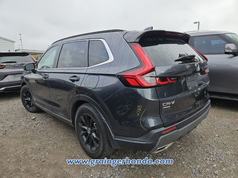 Used 2023 Honda CR-V Sport image 9