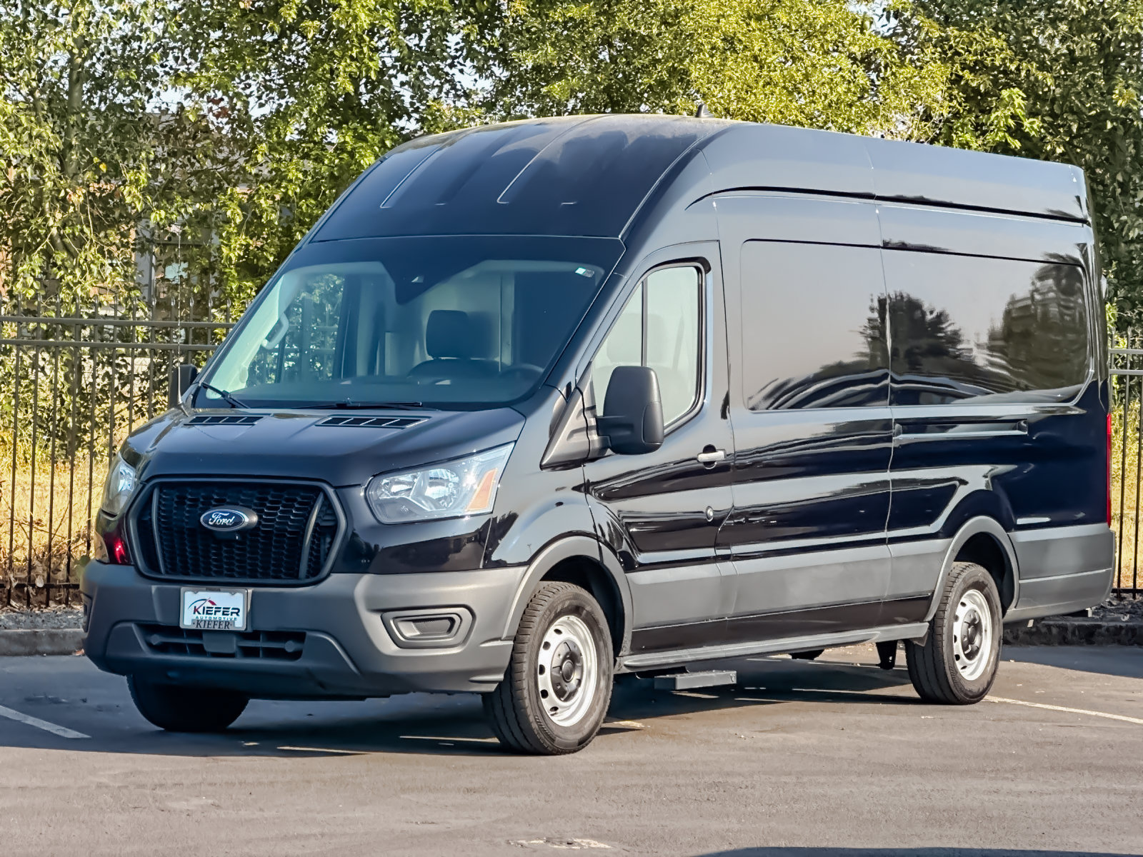 Used 2023 Ford Transit 250 148 High Roof Extended w/ Load Area Protection Package RWD image 8