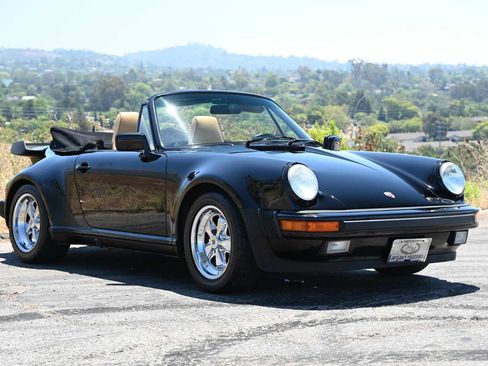 Used 1989 Porsche 911 Carrera RWD image 1