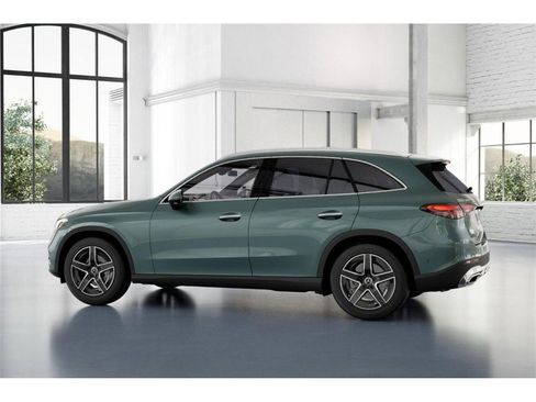 New 2026 Mercedes-Benz GLC 300 image 32