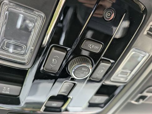 New 2026 Chevrolet Tahoe Premier AWD/4WD image 35
