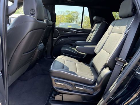 Certified 2024 Cadillac Escalade Sport w/ LPO, ONYX Package AWD/4WD image 14
