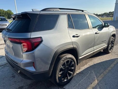 Used 2026 GMC Terrain Elevation w/ Elevation Premium Package FWD image 6