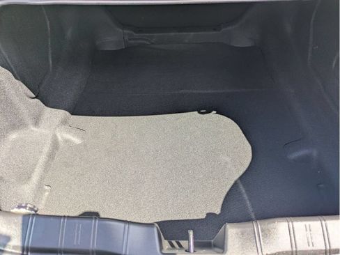 Used 2021 Chevrolet Camaro LS RWD image 17